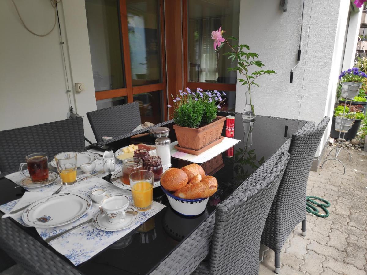 Bed & Breakfast Chur Exterior photo